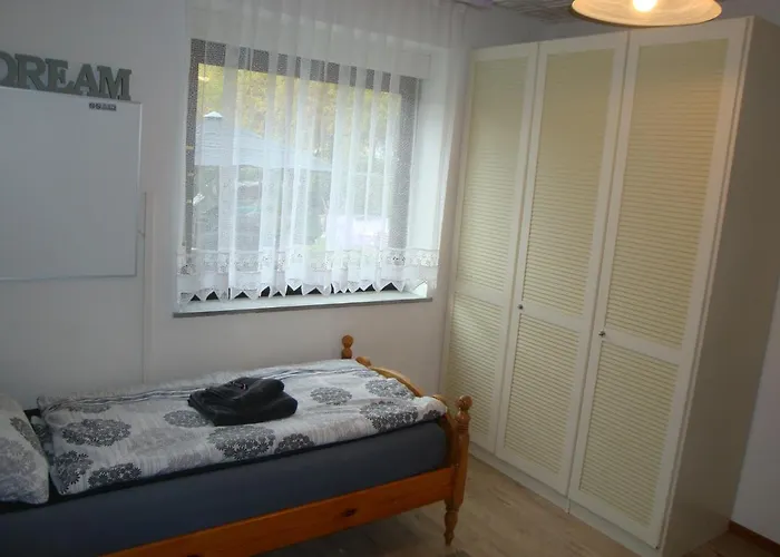 Tac 2-zimmer Apartamento Sindelfingen